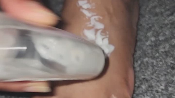 SILENT FEET LOTION MASSAGE