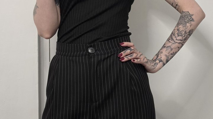 Findom la lessiveuse de portefeuille