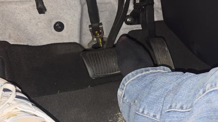 Taking off the sneakers to drive in nylons