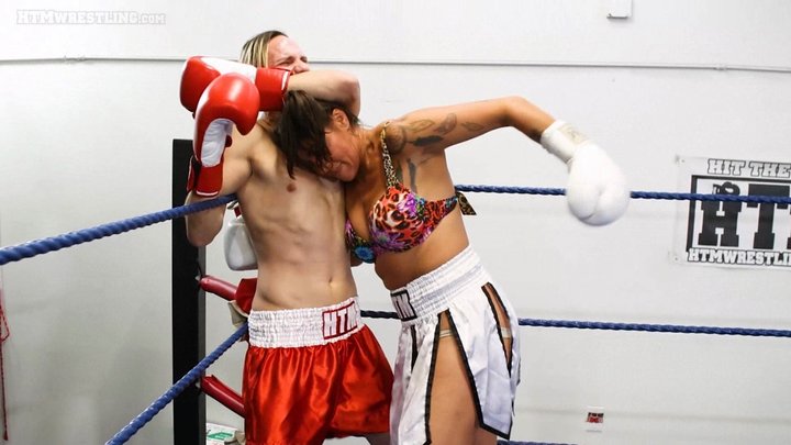 Dez Desire vs Ken Cool - Mixed Boxing Beatdown - (WindowsMedia) Femdom Boxing Ma