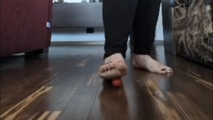 BAREFOOT FRUIT CRUSHING MESSY SOLES DESTROY EVERYTHING You re lucky to dont be t