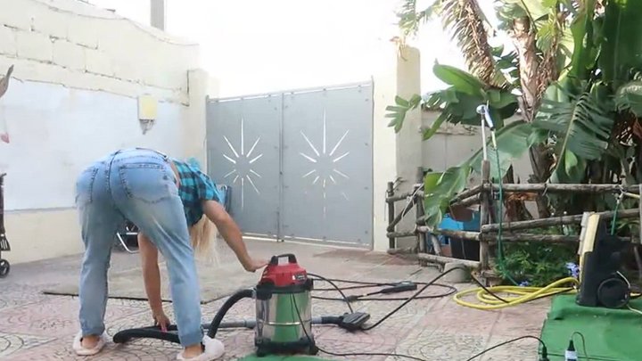 Carpet Cleaning and Washing MOV