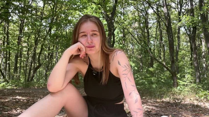 FootJob Lesson in the Woods