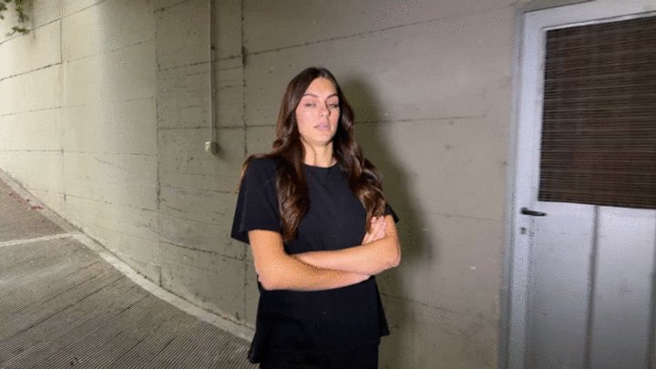 A distracted police woman