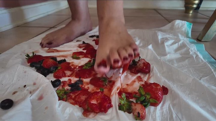 Big feet size 12 crush fruit