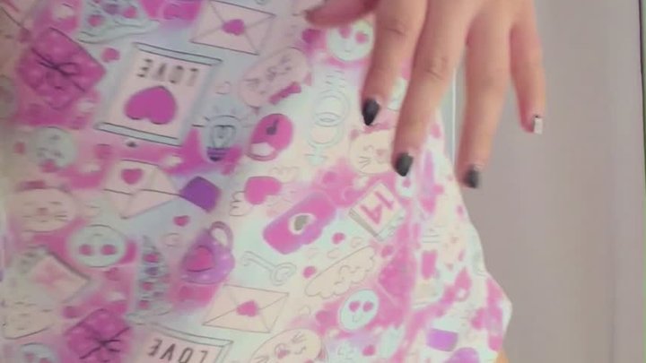 18yo exploring omorashi kink pissing and squirting bed