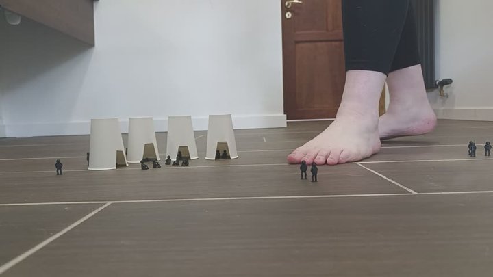 Giantess Stomping, Trampling & Squashing Tiny Men – Fee Fi Fo Fum
