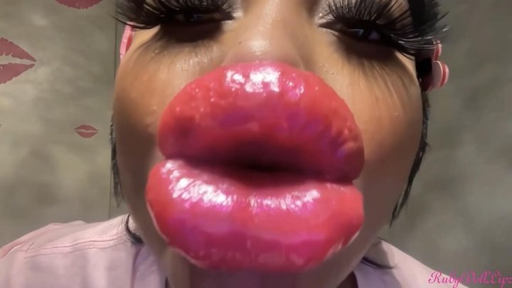 RubyDollLipz's POV Pink You Think Kisses
