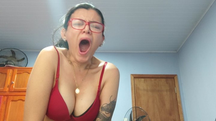 It was a hot afternoon, and I kept yawning a lot.