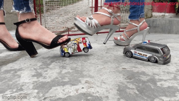 Cars352