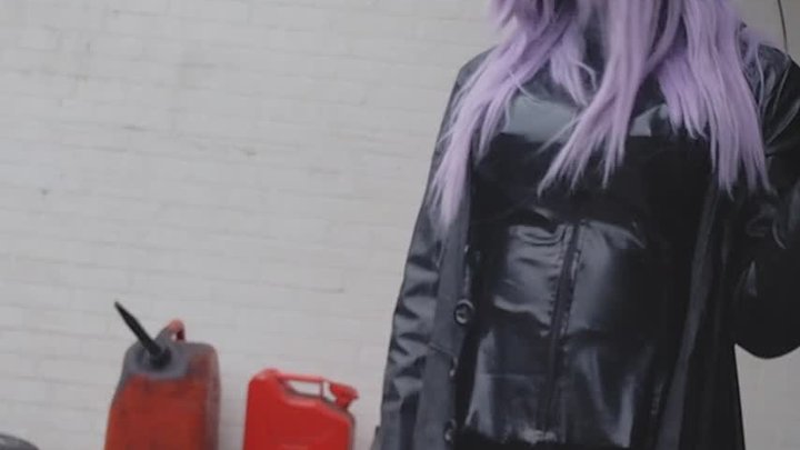 Smoking fetish queen no 1