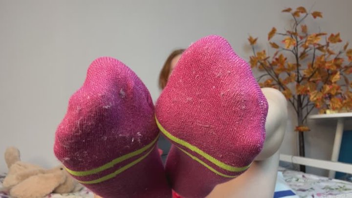 Socks show and removing