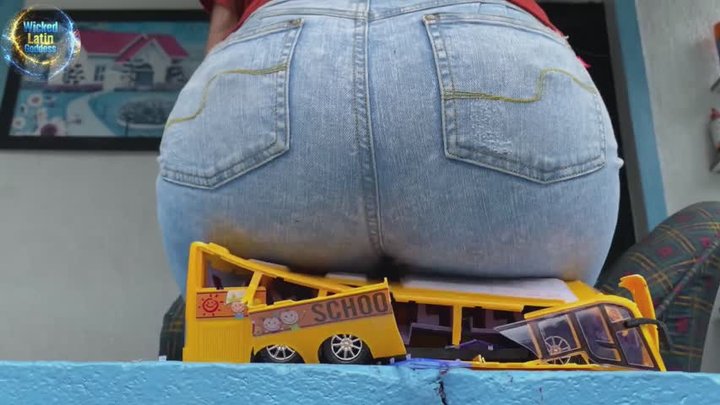 Light Denim Booty Crush: Toy School Bus Plastic Snap