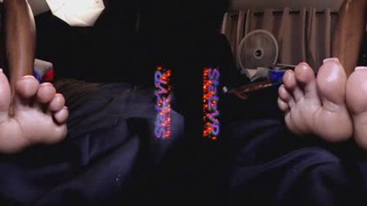 StatzVR Kandi Soles n Toe Show