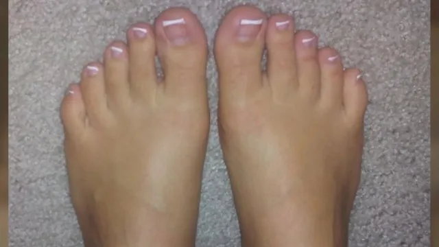 Nicole Aniston {feet-tribute} {close-up's} {compilation} {hd}