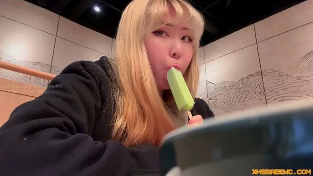 Intimate Date Leads to Passionate Night