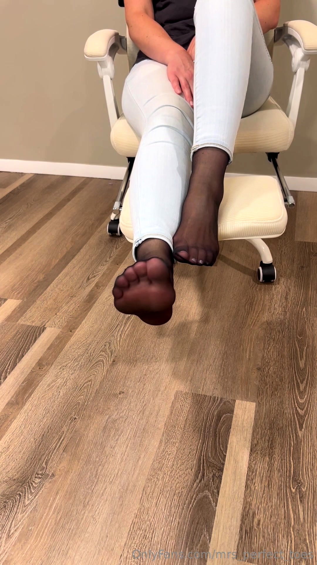 A nylon and foot fetish