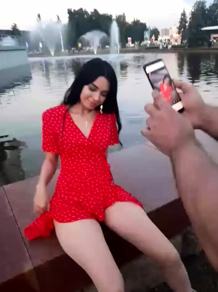 A kinky picked up euro amateur outdoor upskirt in hd