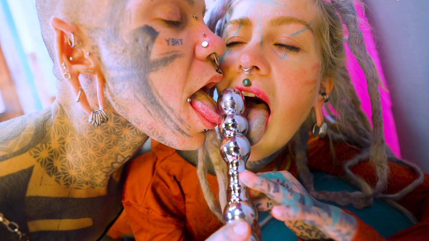 Anuskatzz and Nahlu enjoy some anal play with toys