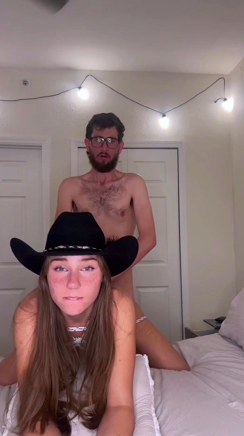 Anya Matusevich Gets Tied Up For Doggy Pounding Onlyfans