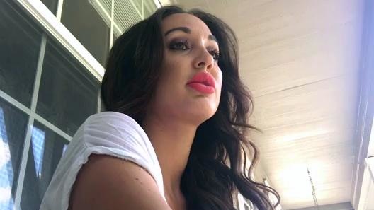 Lindsey Leigh - Quick Smoking