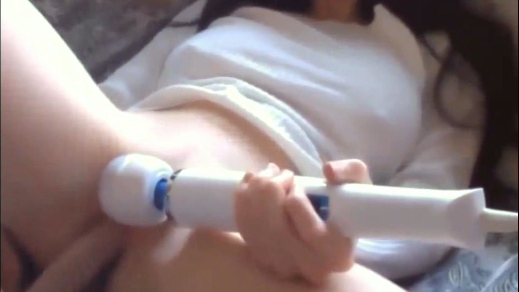 Watch at me and jerk off (27yo Asian)