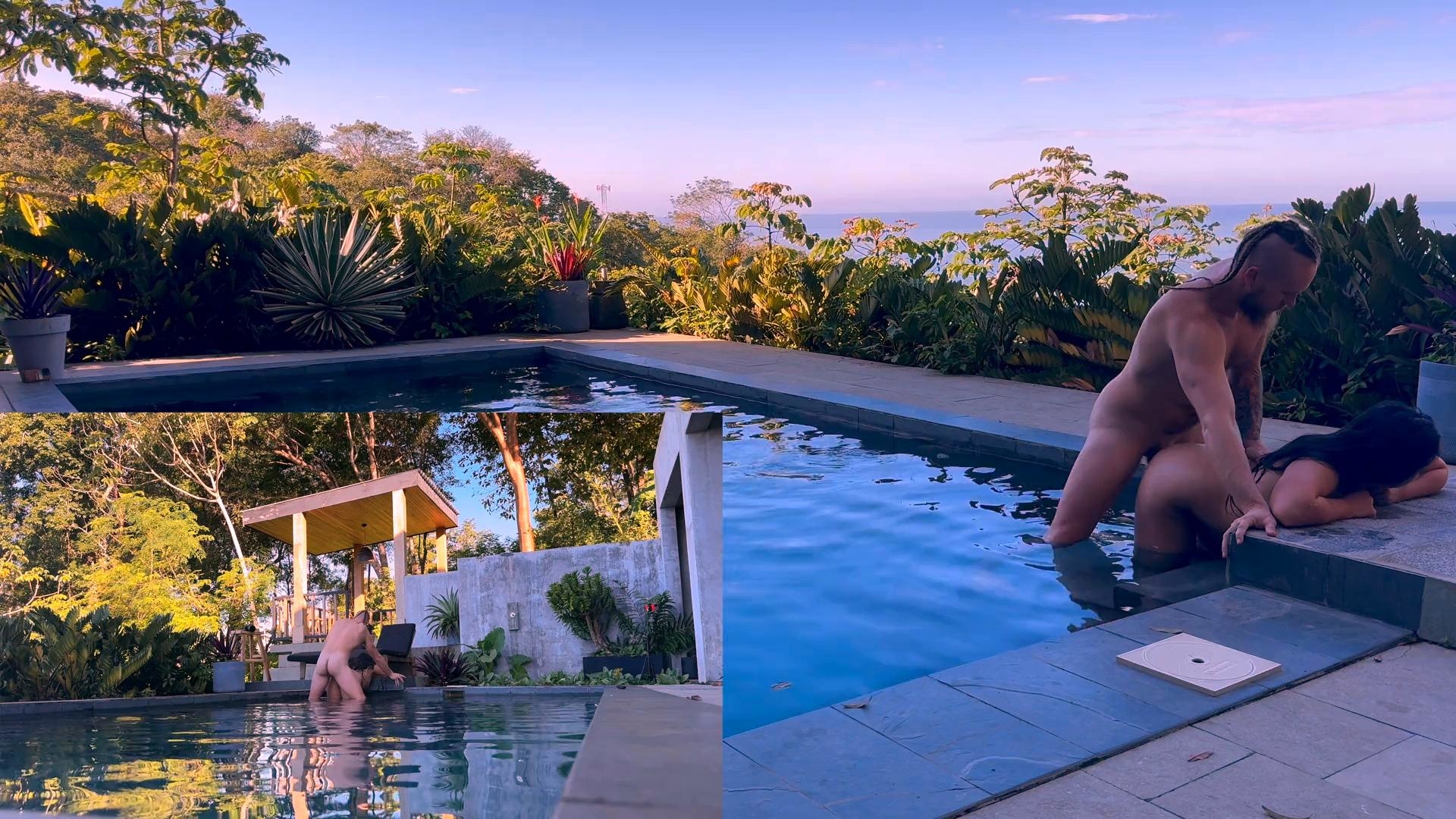 outdoors ASSFUCKING and Blowjob at the pool