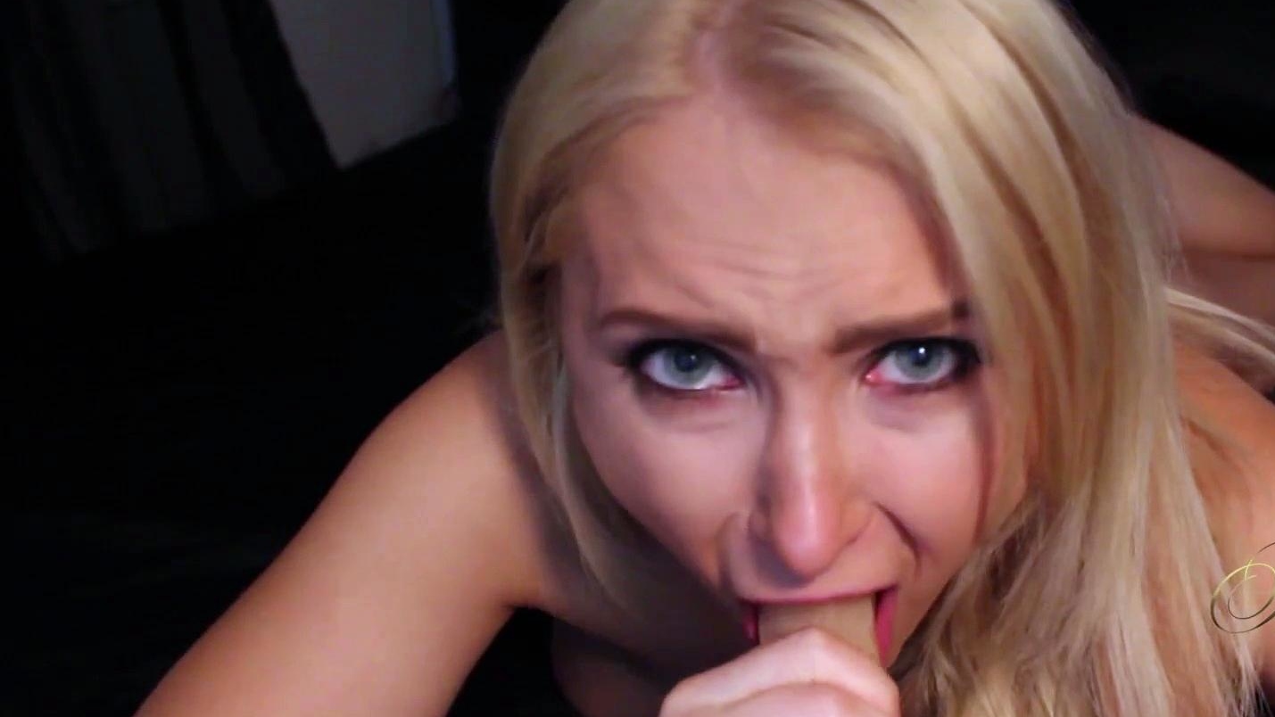 Alix Lynx Schoolgirl POV Dildo BJ