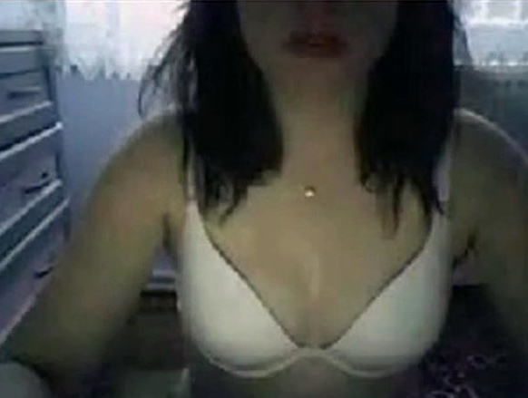 Turkish Webcam Girl Buse from Eskisehir