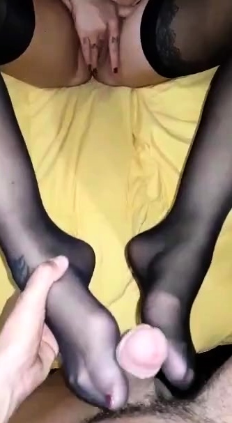 Amateur porn Gives Us Some Foot Fetish Aurora