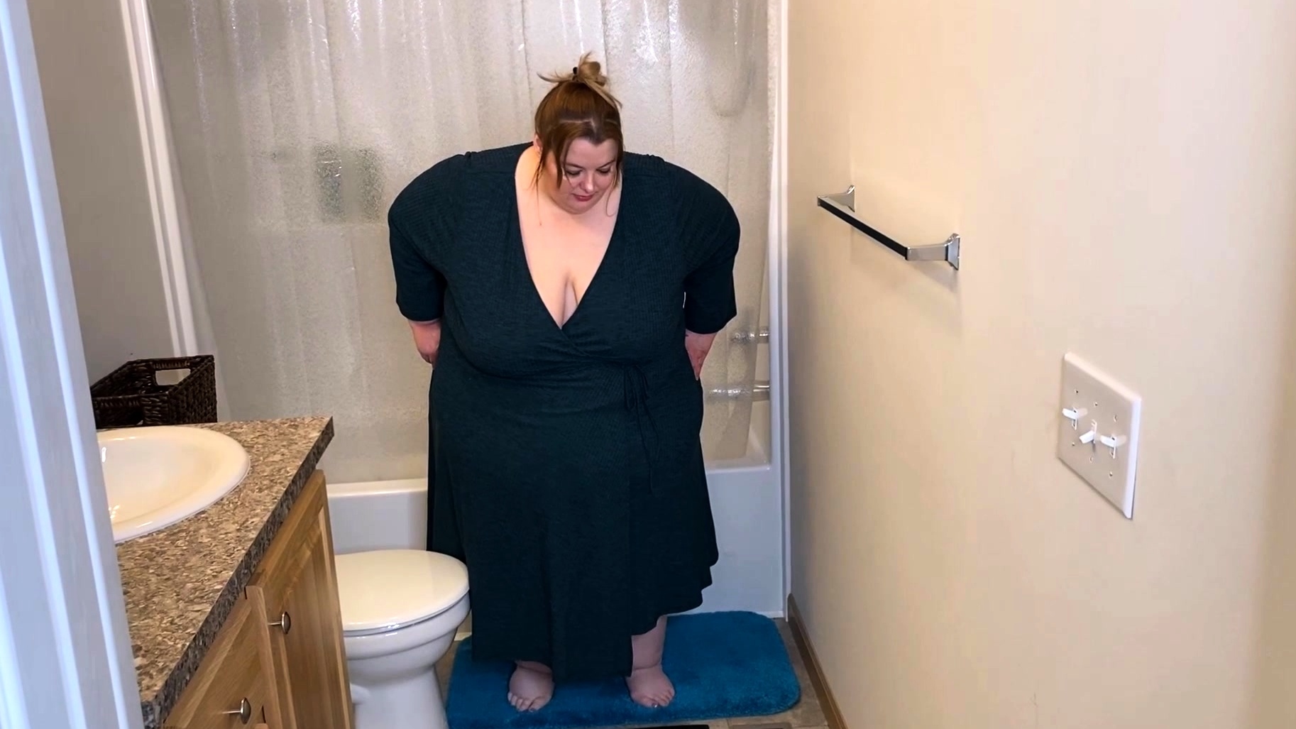 Big Boobs MILF Do A Tit Fuck