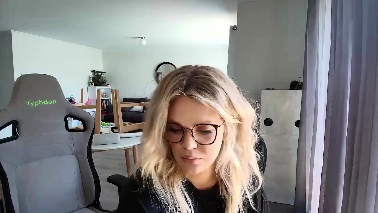 Mom amateur webcam pussy masturbate