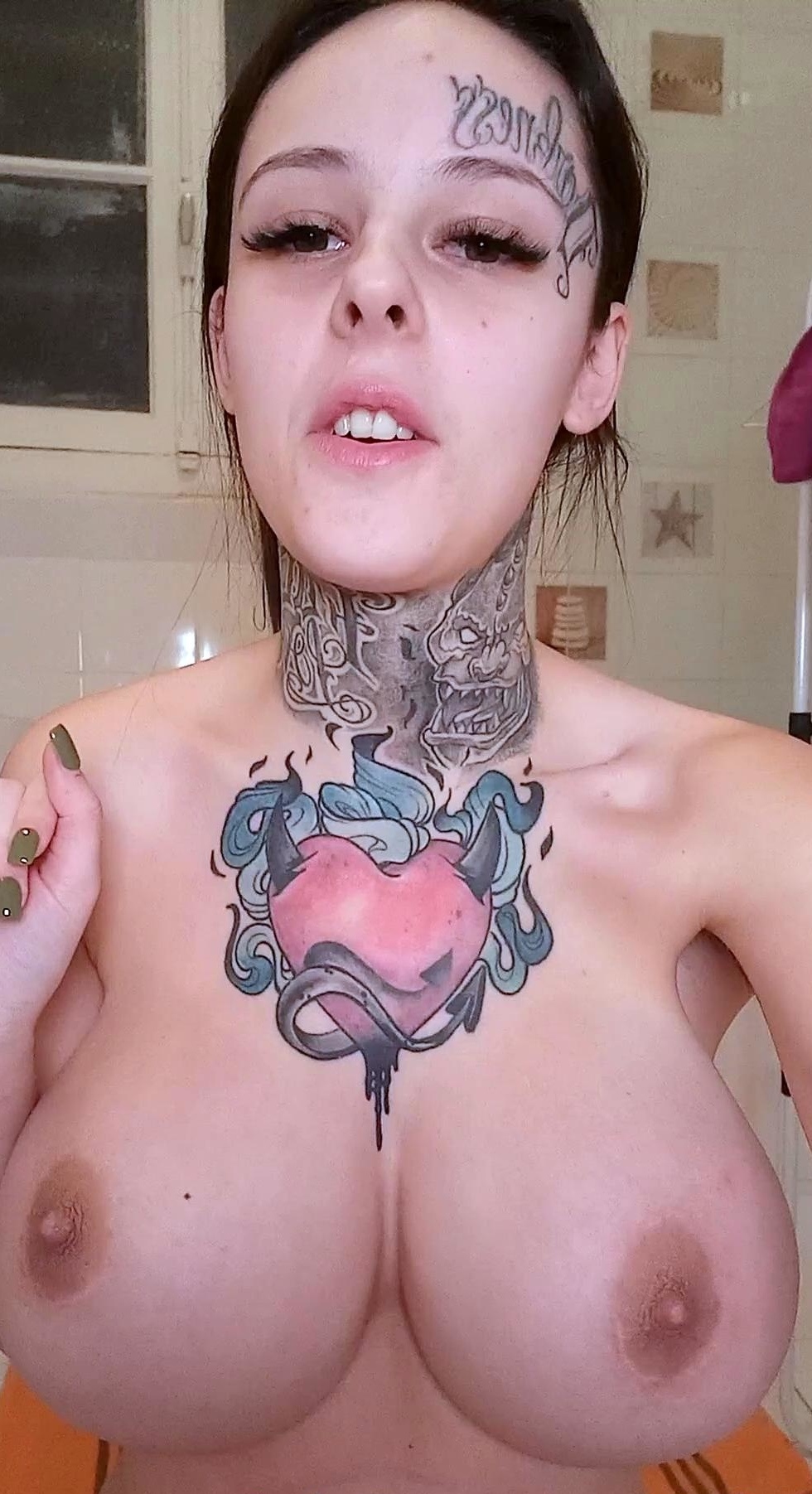 Big boobs milf masturbates with her dildo