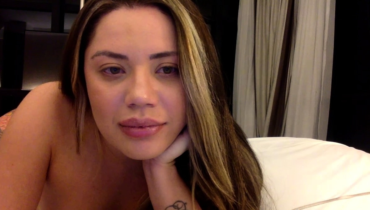 amateur his tall blonde fetish masturbating on live webcam