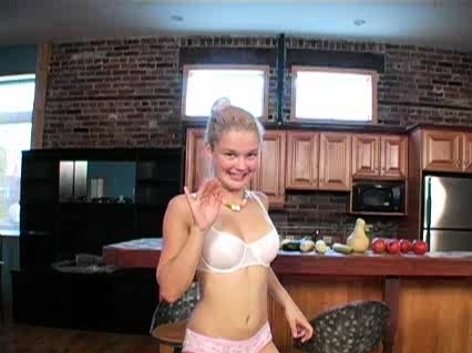 Amateur Blonde Teen Plays Solo with Toy Webcam Porn