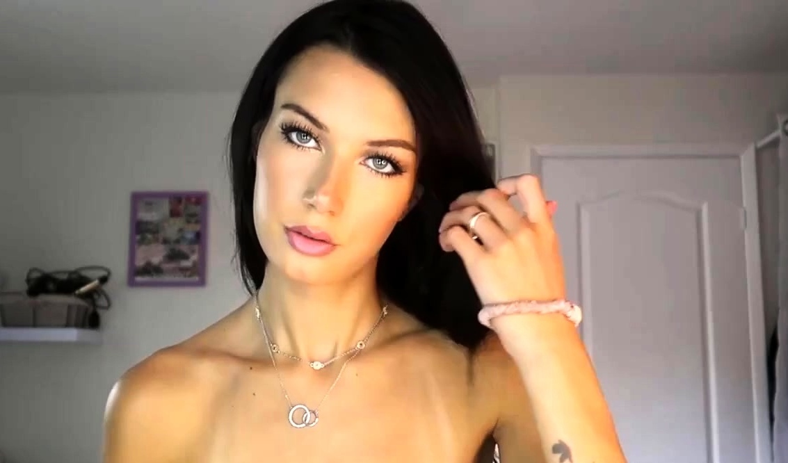 Cute curly brunette solo webcam masturbation