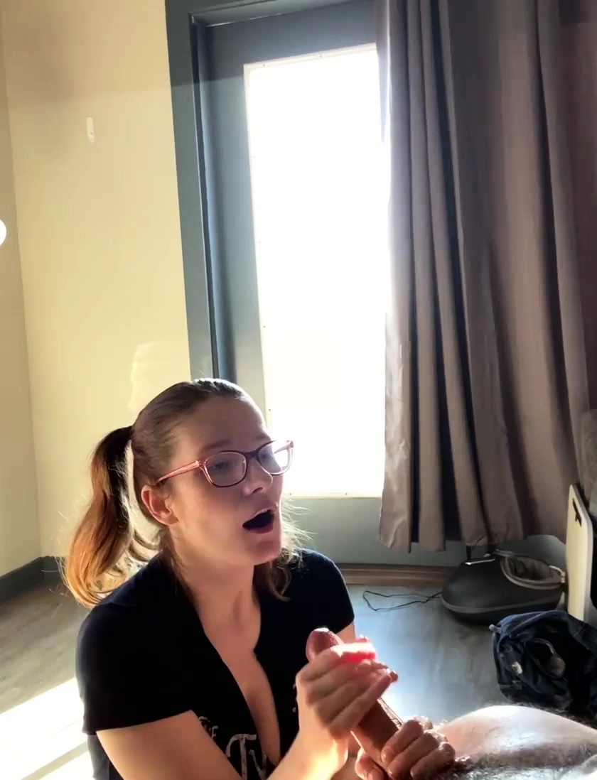Hot Amateur Redhead In Handjob Compilation