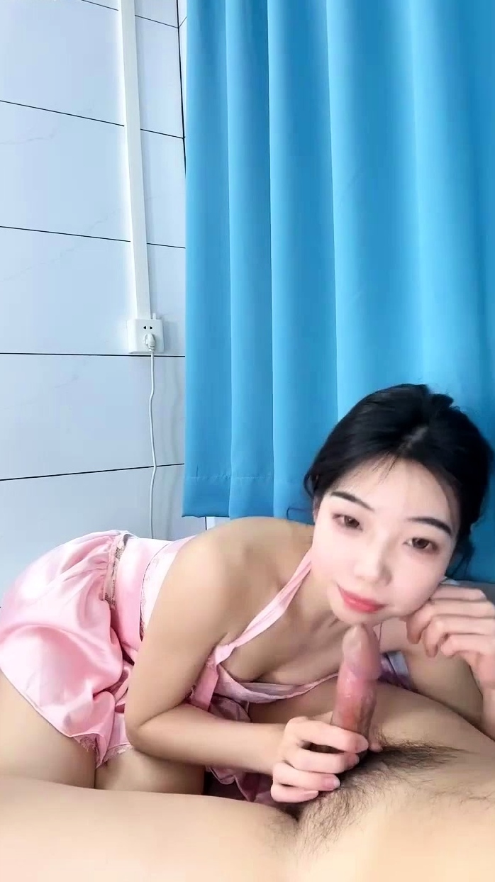 Amateur big ass teen blowjob and a sexy fuck HD