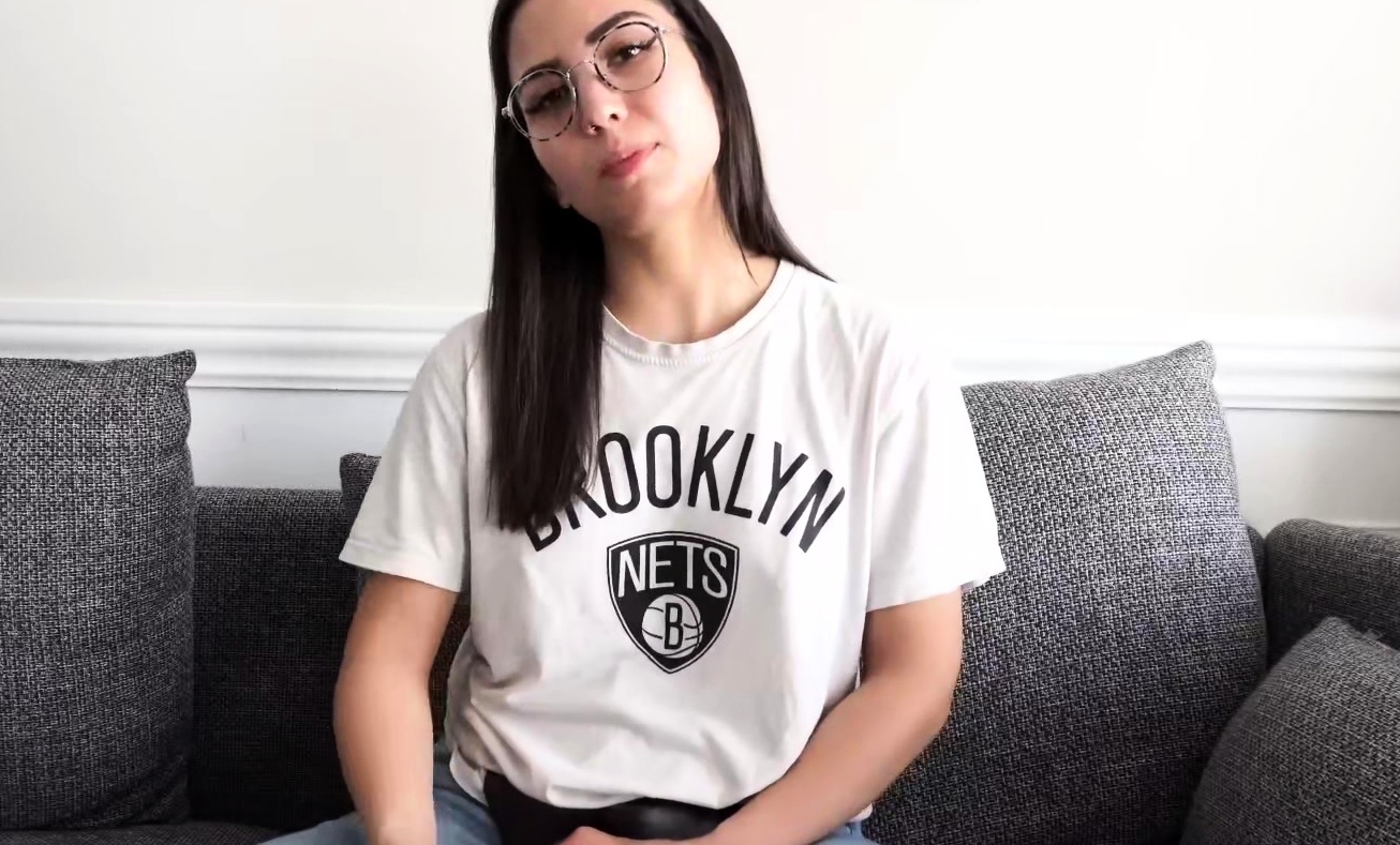 Close up teen foot worship