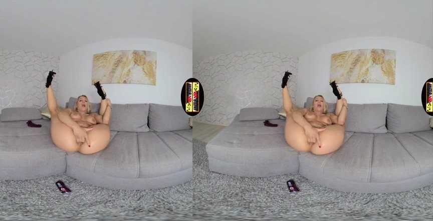 European blonde solo masturbating