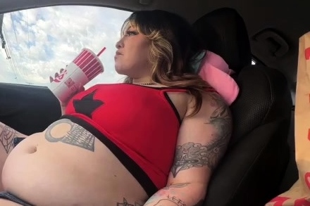 Reiinapop Pigging Out In My Car Big Car Stuffing For My Big