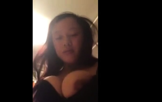Amateur Chinese Girl with Big Tits Rides a Lucky Man