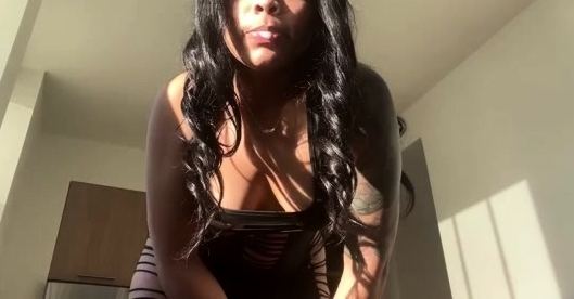 Goddess Rican - Spitting On My Bitch