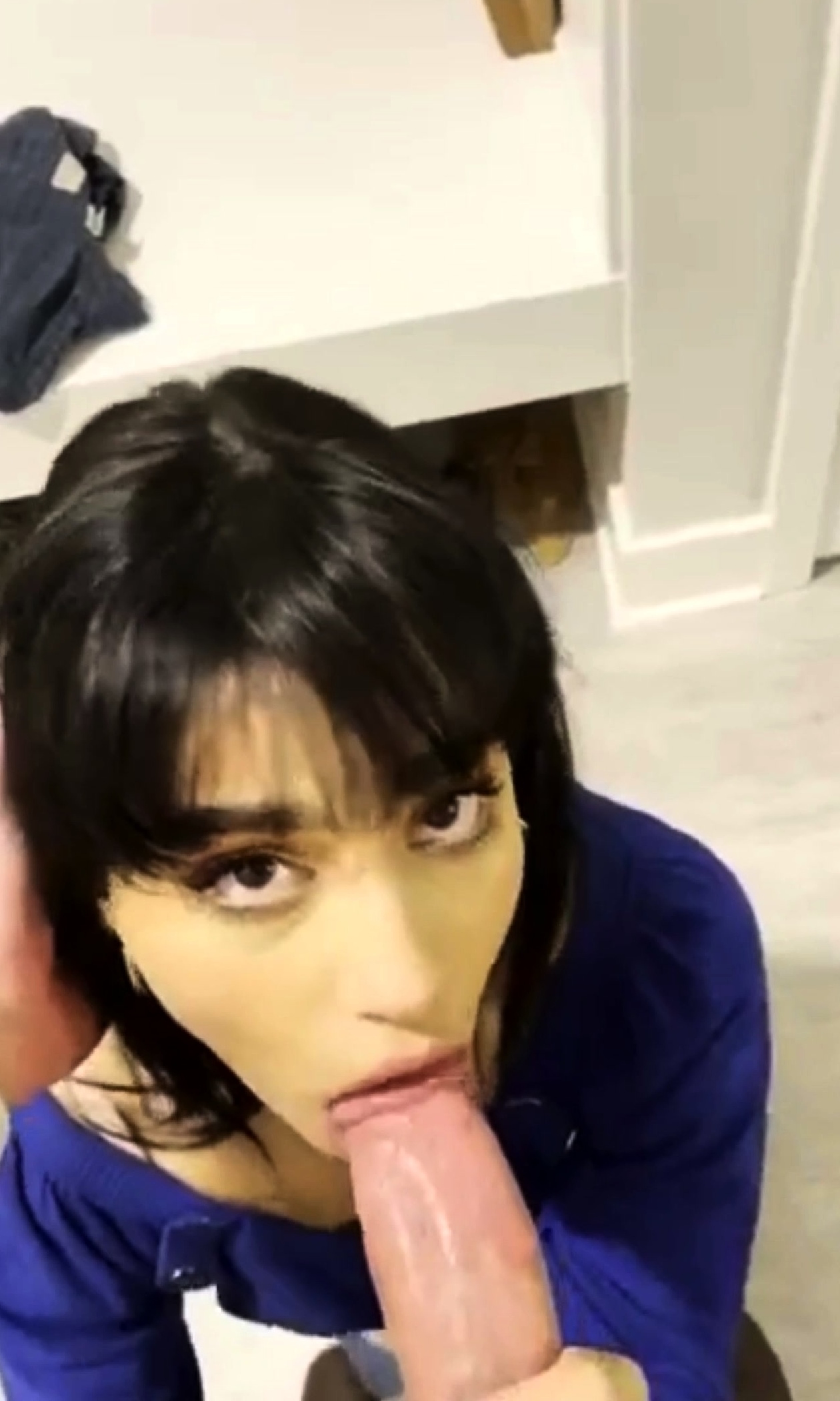 Girlfriend Worshipping In Blue