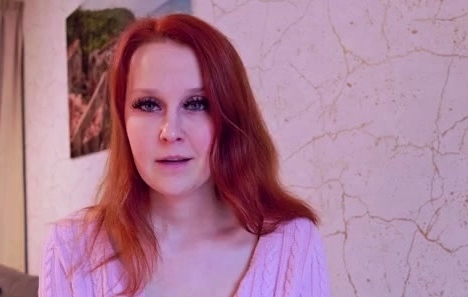 Goddess Julia - Mesmerized By My Voice