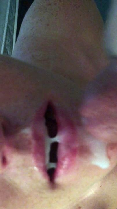 Homemade girlfriend sucking cock with facial - Pornhub.com