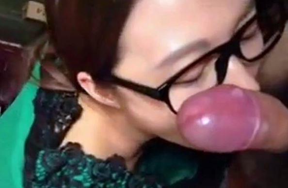 Nerdy Asian Amateur Swallows First Load