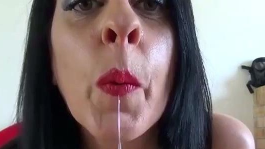 Human Ashtray Joi