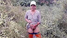 Ladki Gumne Aai Ek Ladke Ne Ladki Ko Muh Me Diya