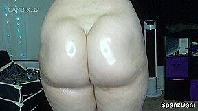 Dani Sorrento ass clap & clench